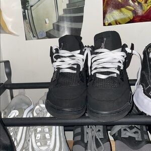 Jordan 4